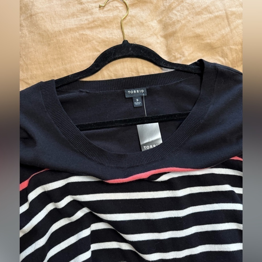 Torrid NEW Black and White coral cotton nautical Striped pullover Sweater size 3 - Picture 3 of 5